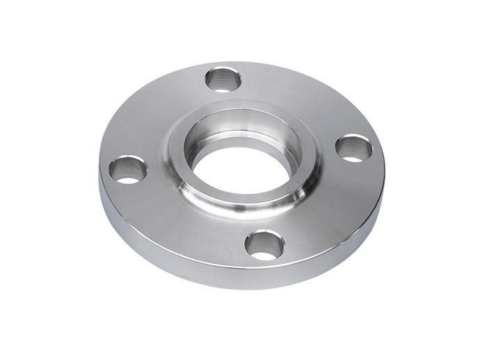 Série de flanges para tubos de ligação em sistemas de alta pressão e alta temperatura